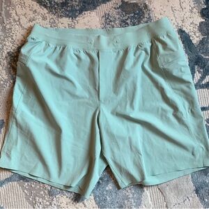 Lululemon Shorts Size XL